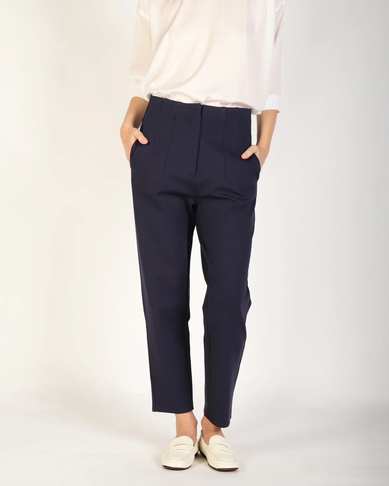 Aurelia Pant - Ink