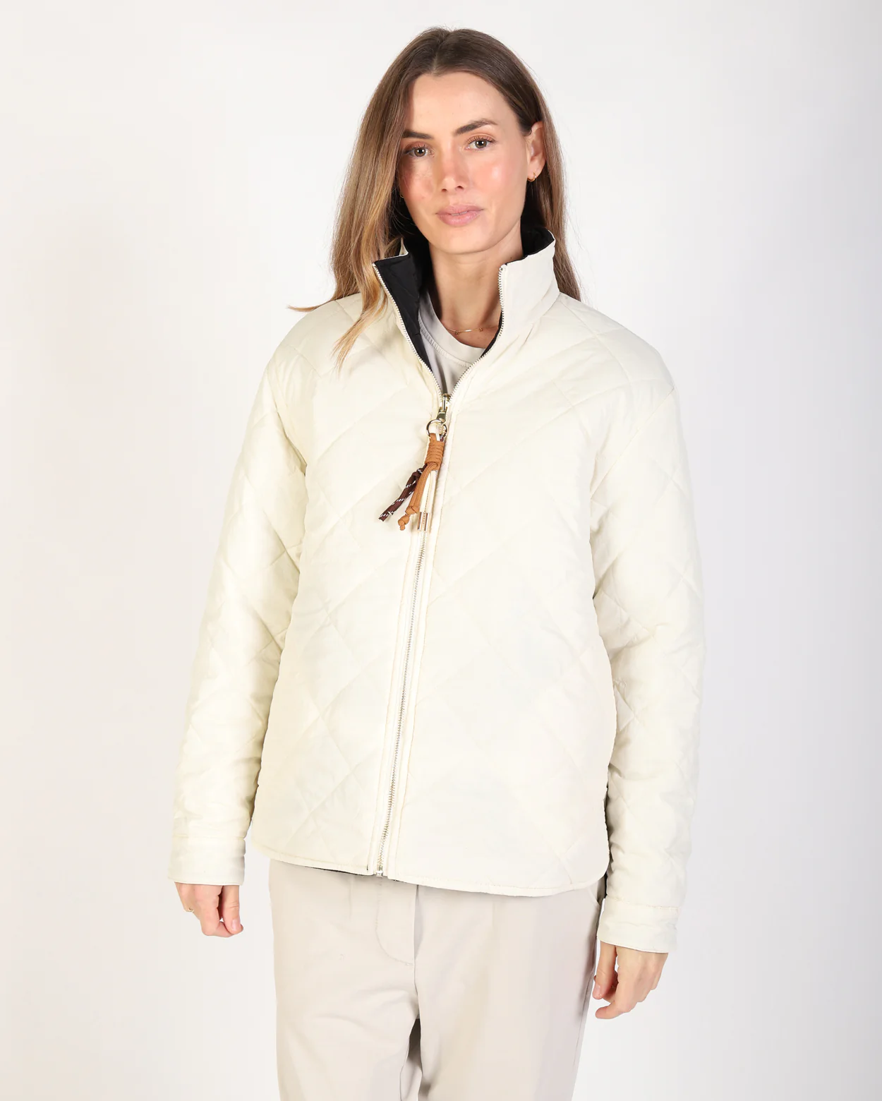 Elma Puffer Jacket - Black / Cream - Image 5