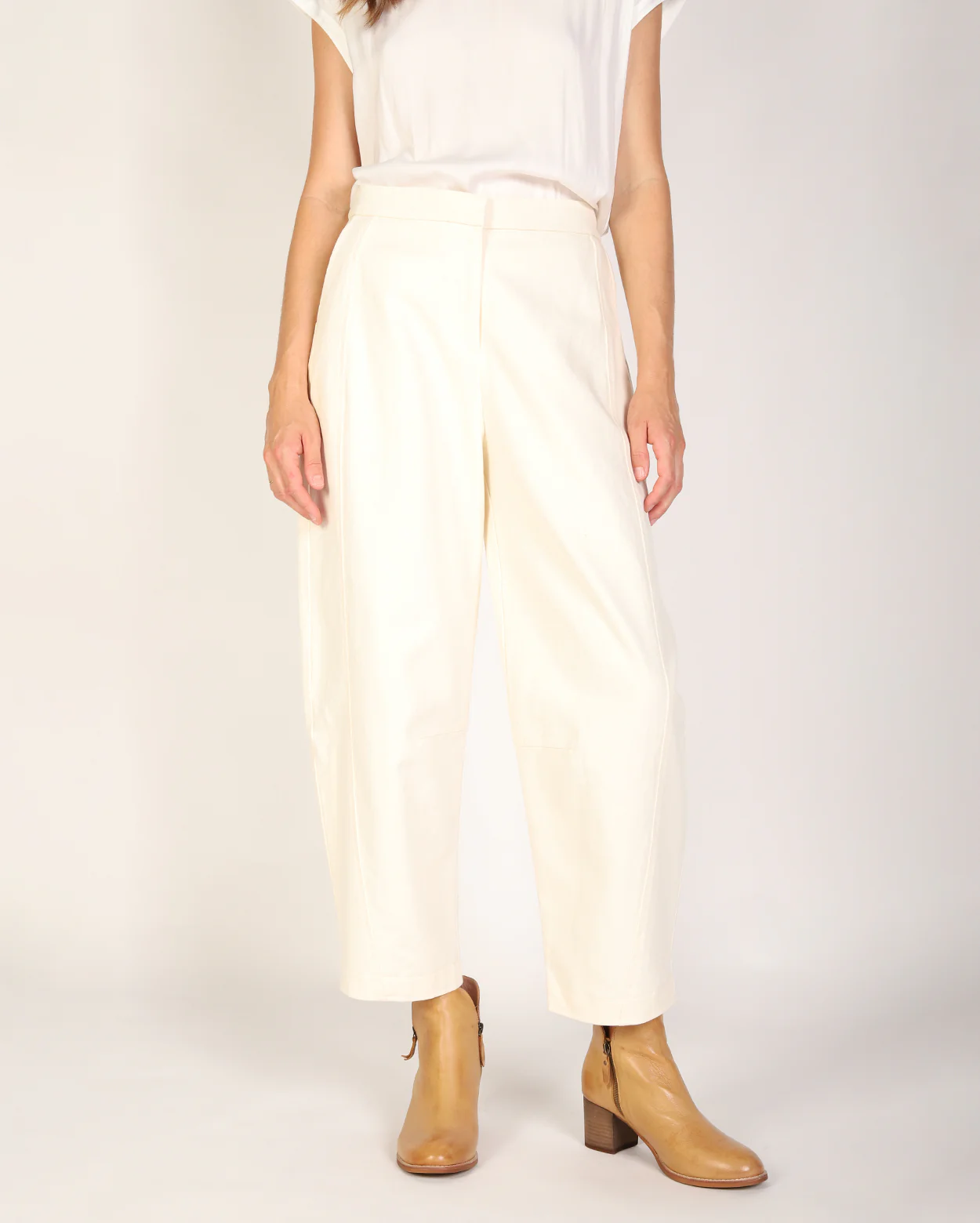Erin Pant - Ecru - Image 3