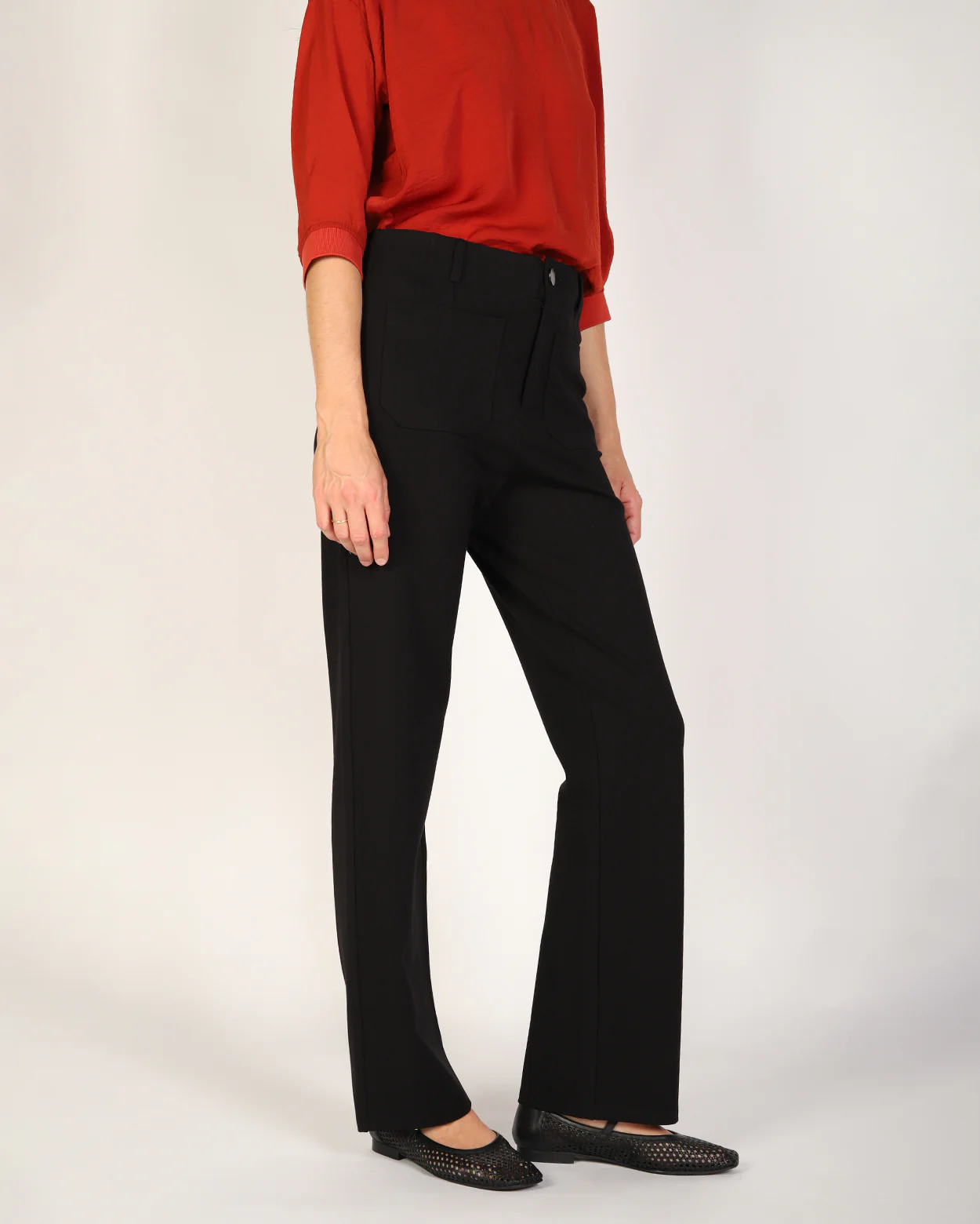 Evelyn Pant  - Black - Image 4