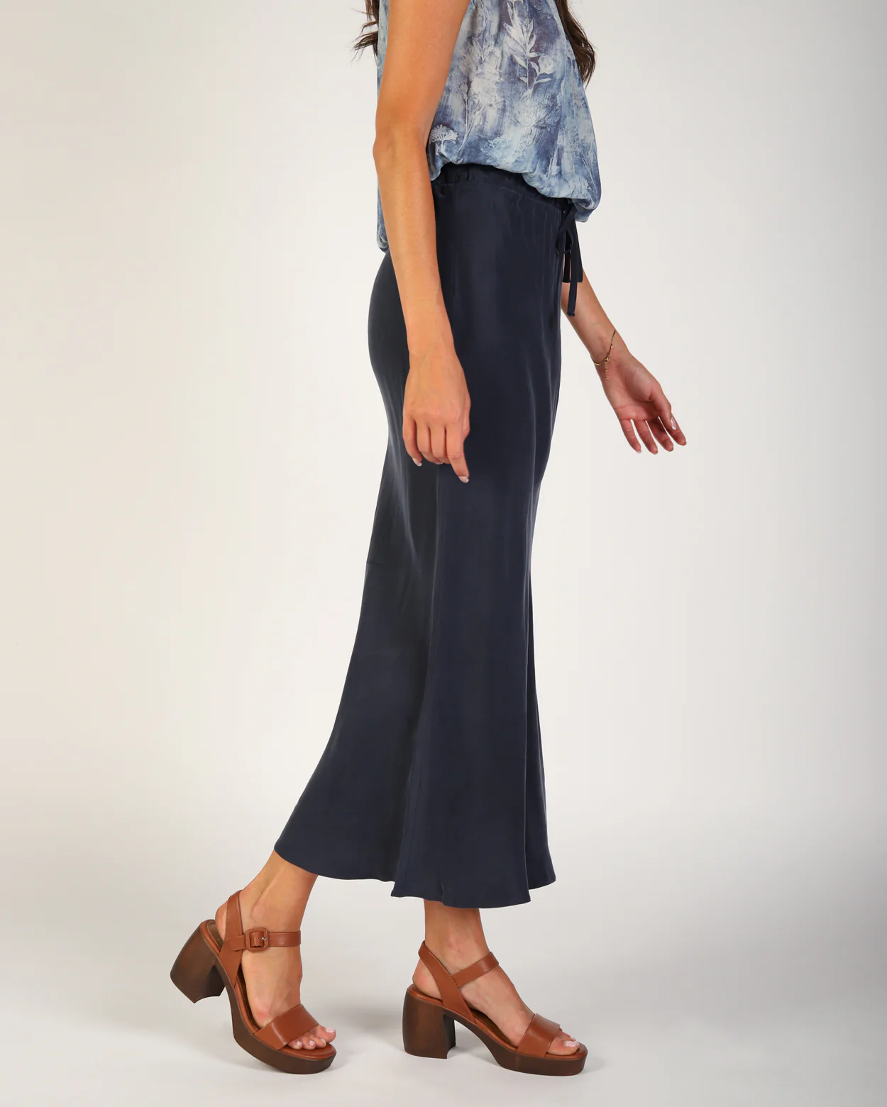 Makeyla Skirt - Navy - Image 3