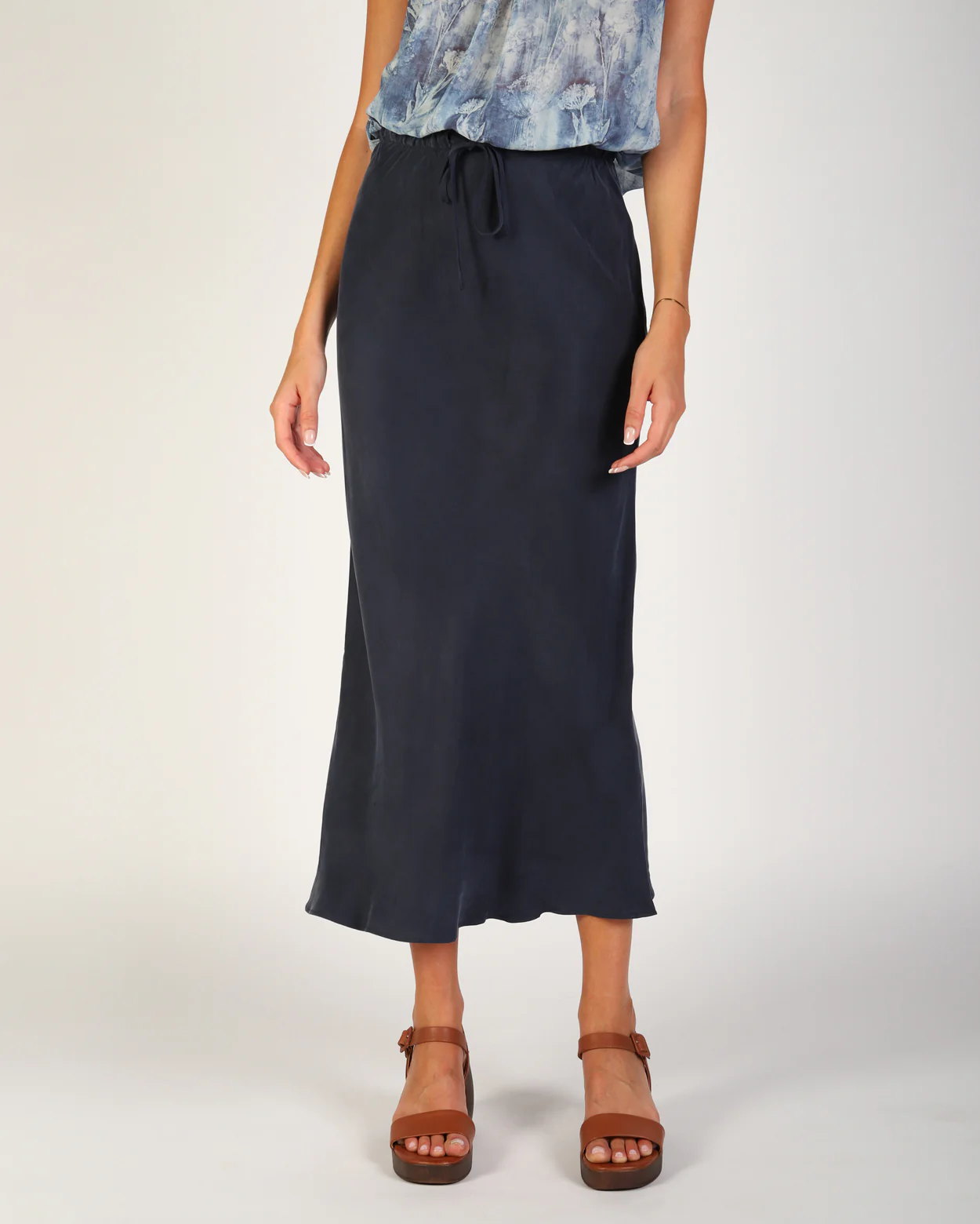 Makeyla Skirt - Navy - Image 4