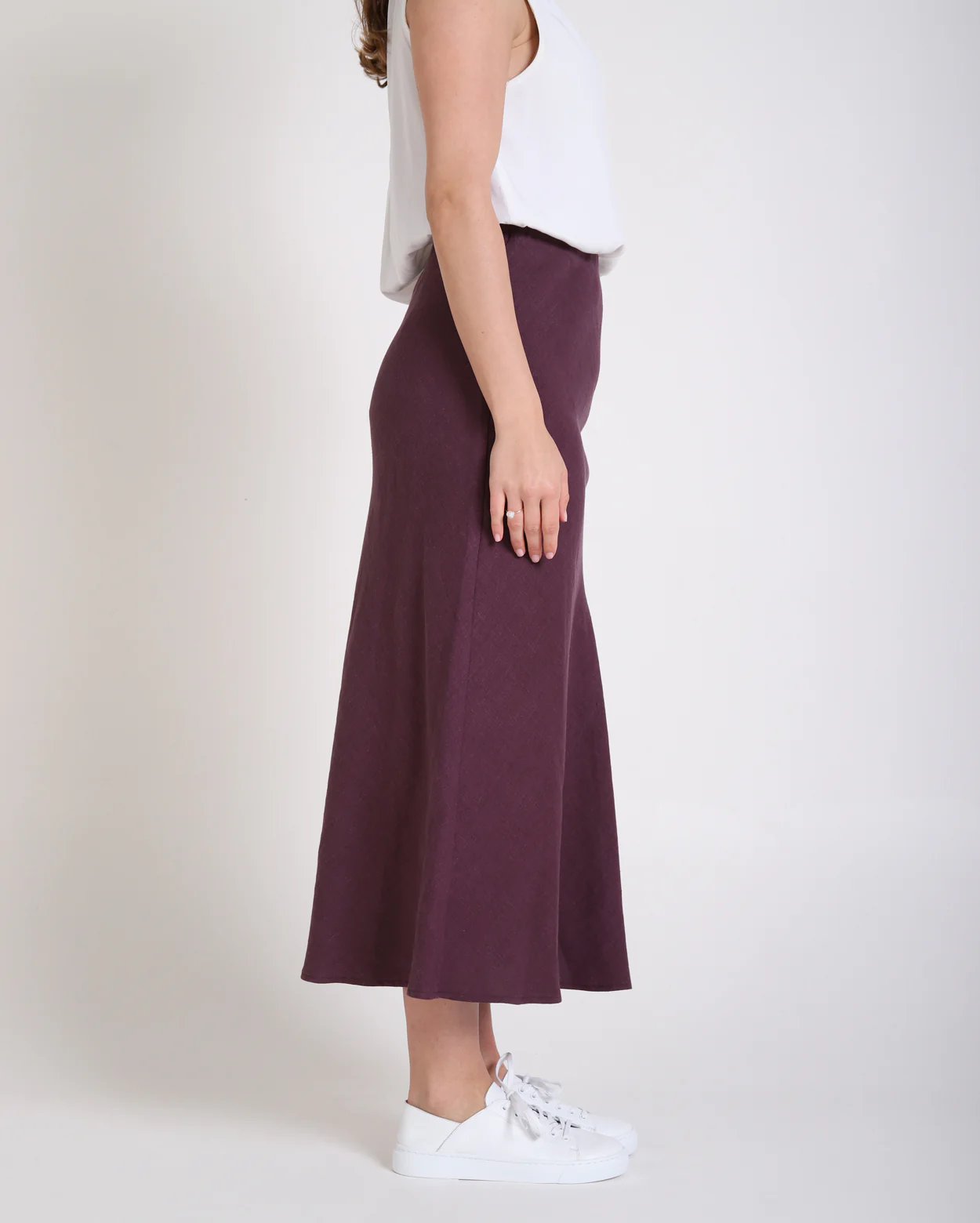 Rio Linen Skirt - Raisin - Image 3