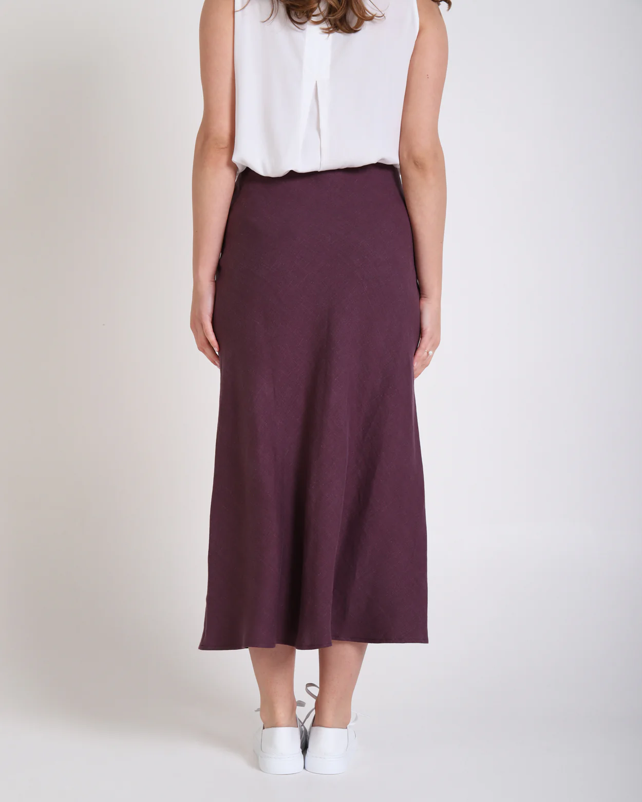 Rio Linen Skirt - Raisin - Image 4