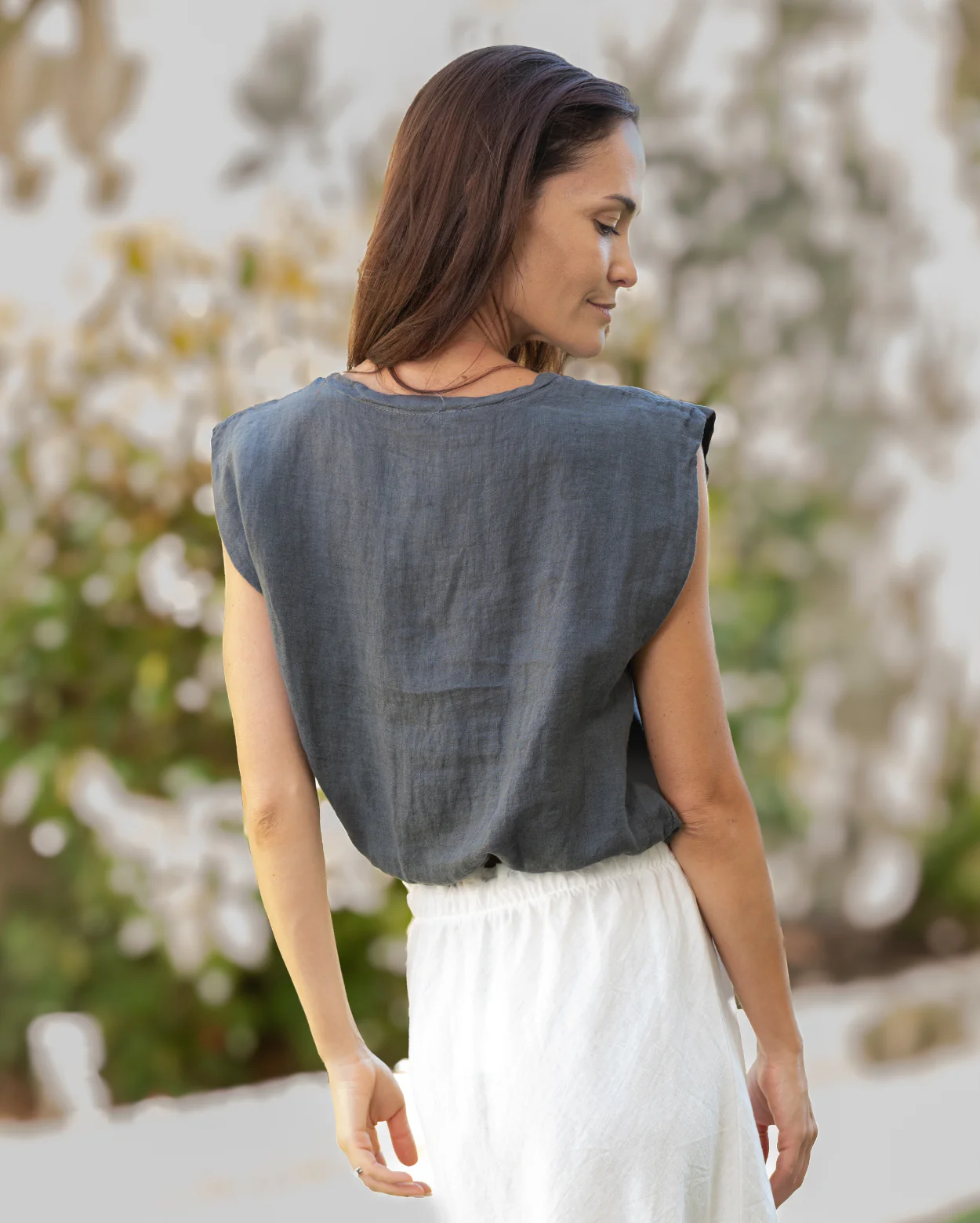 Sabine Linen Top - Charcoal - Image 3
