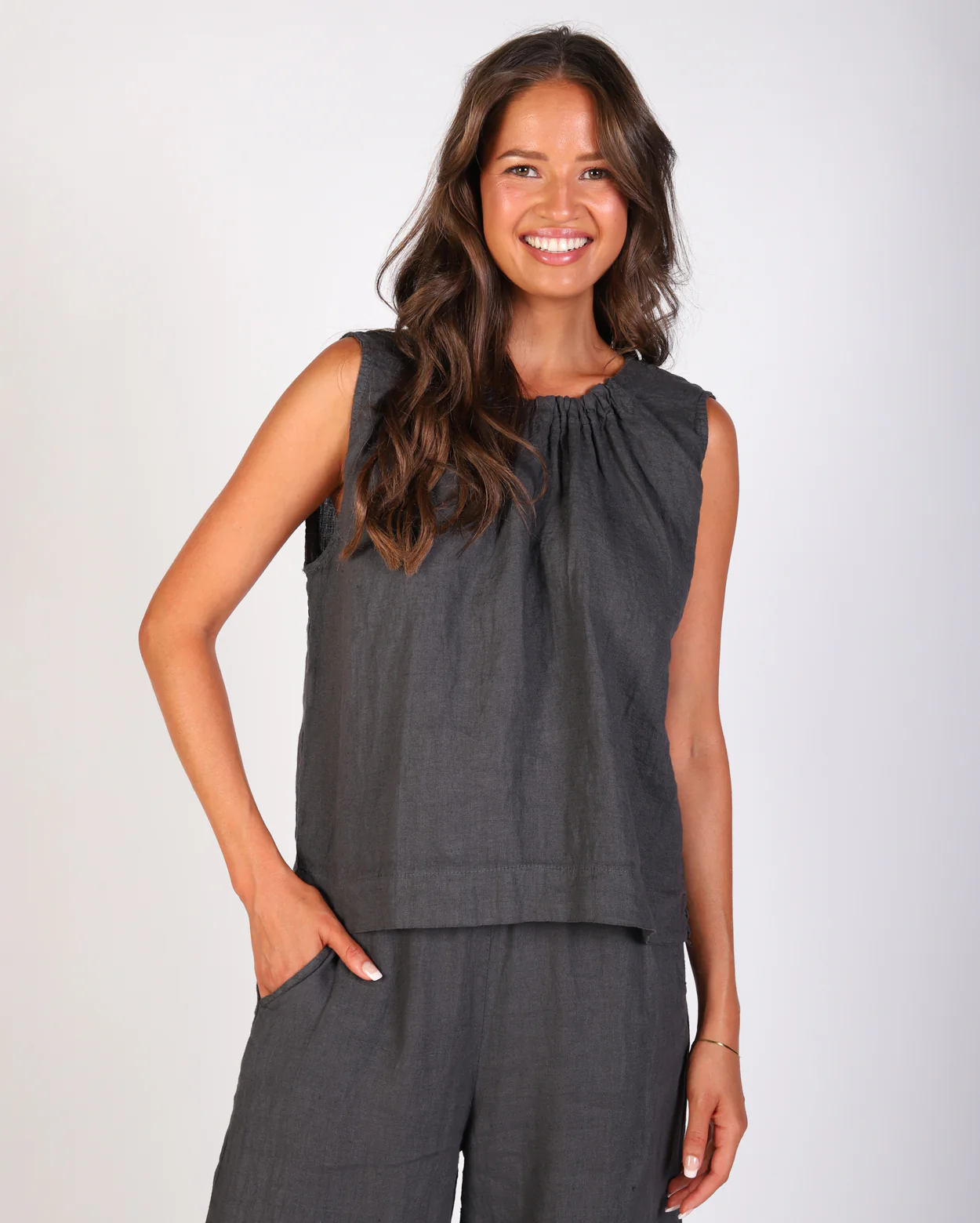 Xina Linen Top - Charcoal
