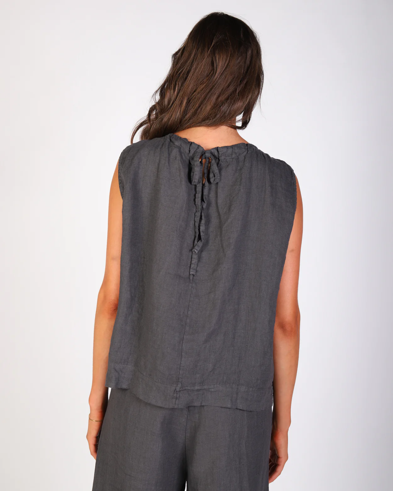 Xina Linen Top - Charcoal - Image 4