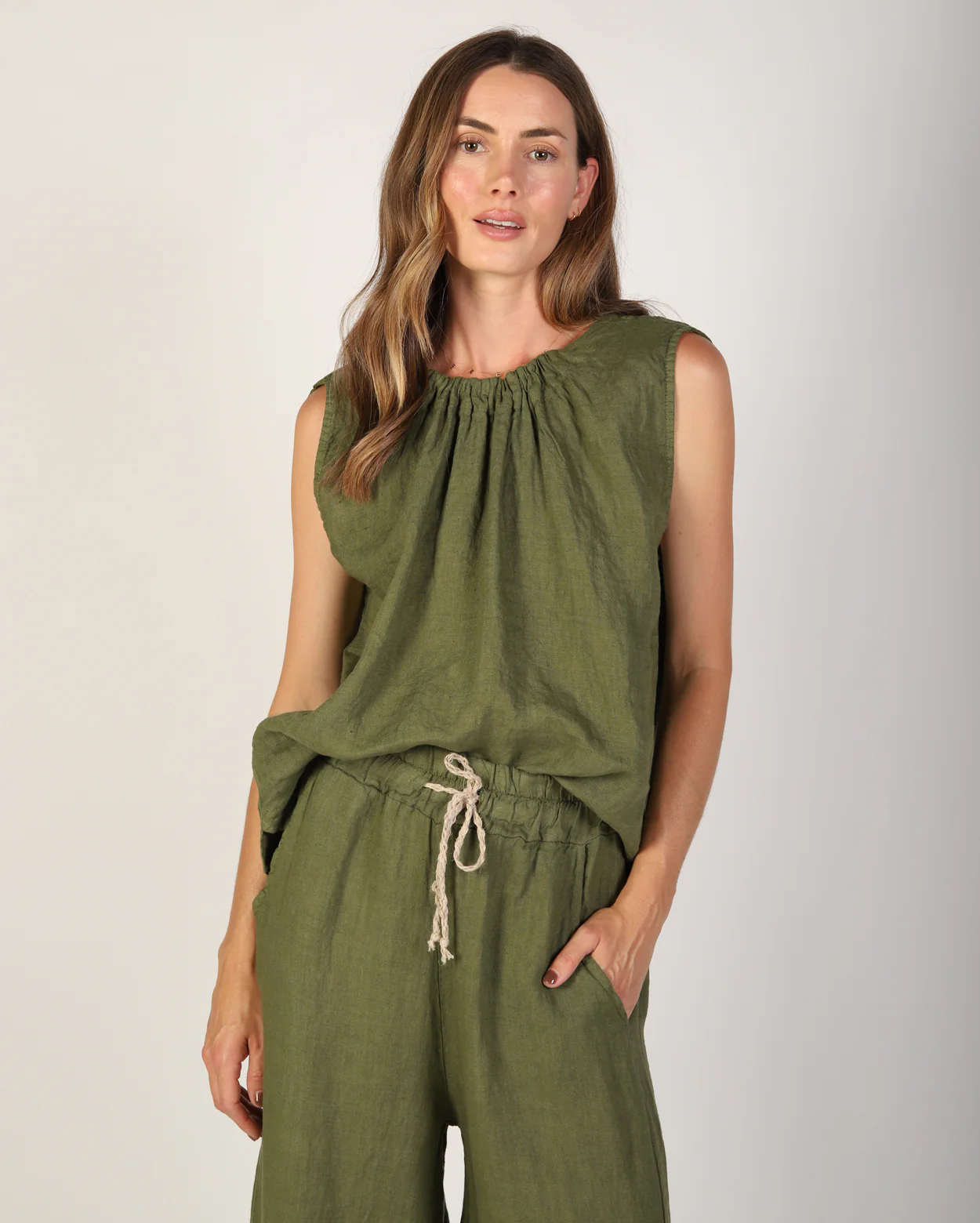 Xina Linen Top - Moss - Image 5
