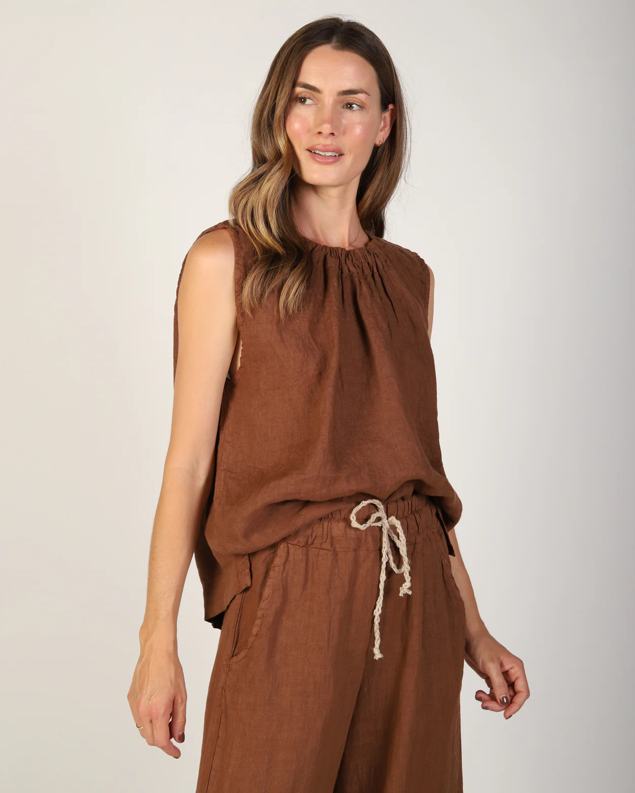 Xina Linen Top - Tobacco - Image 5