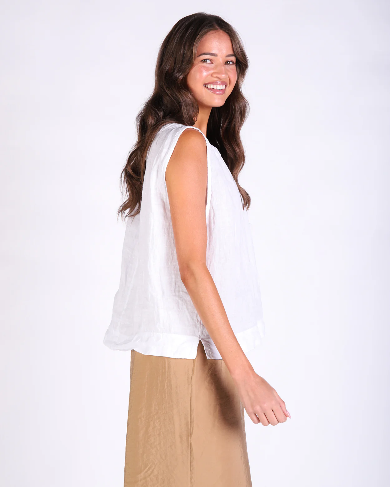 Xina Linen Top - White - Image 3